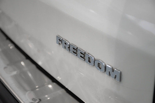 Fiat Toro 1.8 170 E-torq Evo Freedom At6