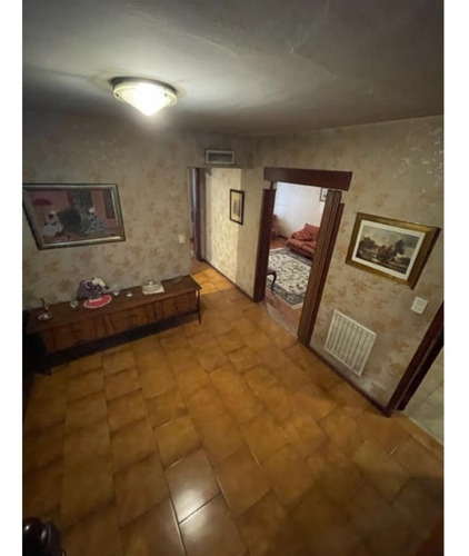 Imagen 8 de 15 de Venta - Casa En Dos Plantas En Calle Mariano Acosta Al 300