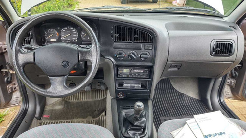 Volkswagen Pointer 1.8 Gli