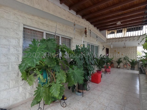Imagen 17 de 30 de Casa En Venta Urbanización Fundalara. Barquisimeto. Tu Asesor De Confianza Kenlimar Nieto. Contactame *0424 5/2/2/3/7/9/7* Código Flex 23-20591