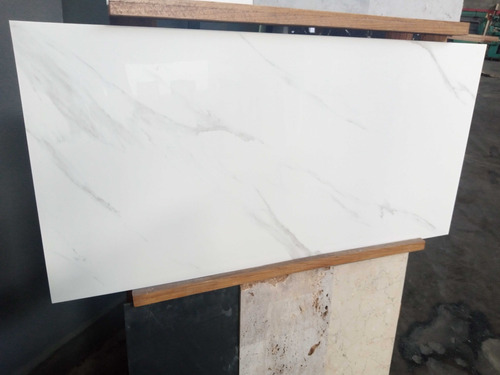 Porcelanato Tipo Carrara 60x120