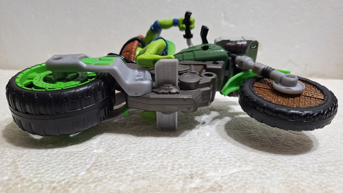 Tmnt Leonardo Moto Ninja Kick Cycle De La Pelicula 2023 (Usado)