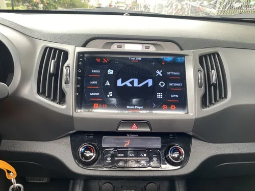 Kia Sportage 2.4 Revolution At 4x4 2013
