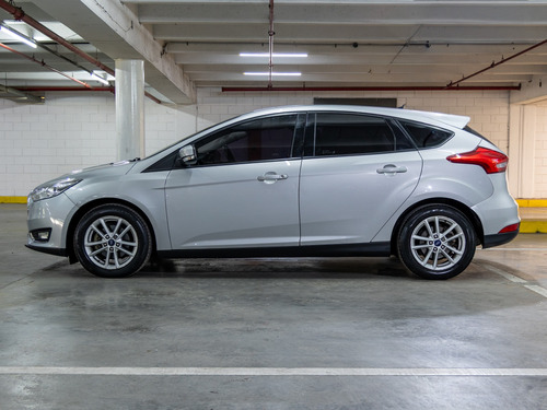 Ford Focus Kinetic Design 4p 2,0 Se