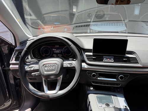 Audi Q5 2.0 L T Select Dsg