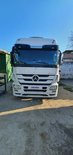 Mercedes-benz Actors 2546