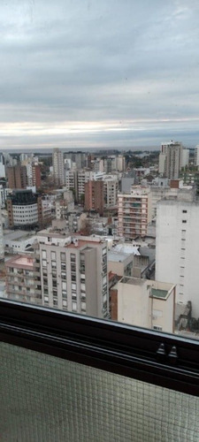 Imagen 2 de 14 de Departamento En Venta En Quilmes Centro