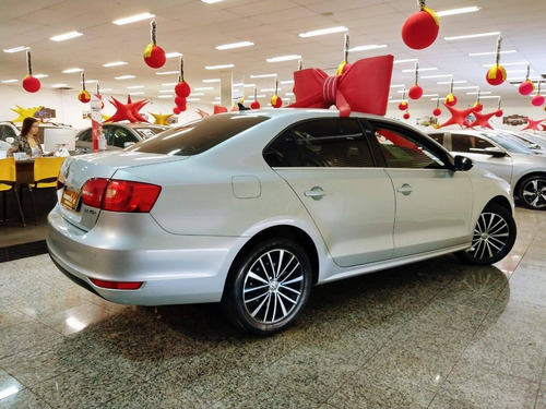 Volkswagen Jetta 2.0 Tsi Highline 200cv Gasolina 4p