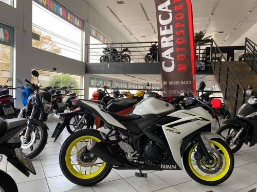 Yamaha R 3