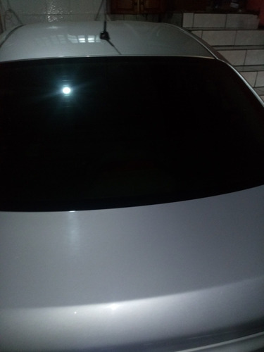 Imagem 5 de 5 de Nissan Versa 2013 1.6 16v Sv Flex 4p