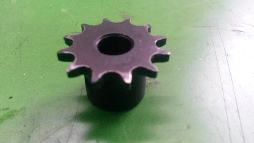 Piñon 25mm Ext. 6mm Paso 12 Dientes *65 647