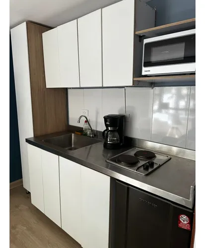 Venta De Apartaestudio En Los Conquistadores, Medellin