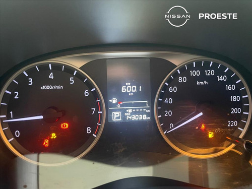 Nissan Kicks 1.6 16V FLEXSTART SV 4P XTRONIC