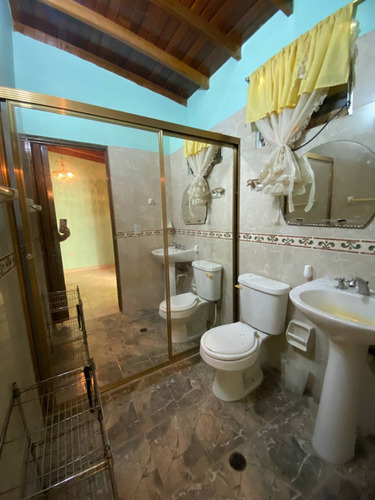 Casa En Conj Res. Laguna 2, San Antonio Sur