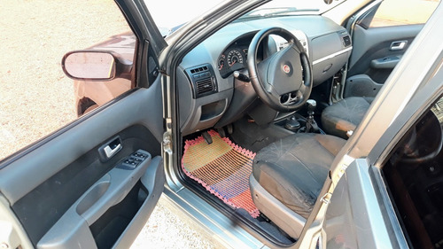 Fiat Siena 1.4 Elx Completo 2010