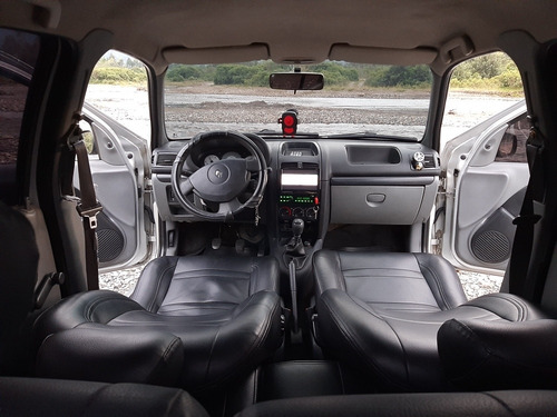 Renault Clio 2008 F.iv Team Cool