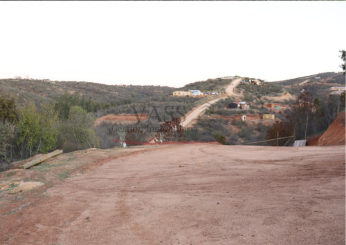Vass Vende Parcela Con Construcción Biosustentable, Limache