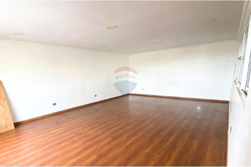Duplex De 271 M2 - Remodelado 4d -3b