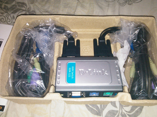 Imagen 2 de 5 de D-link Kvm-121 Ps2 Switch 2p Audio