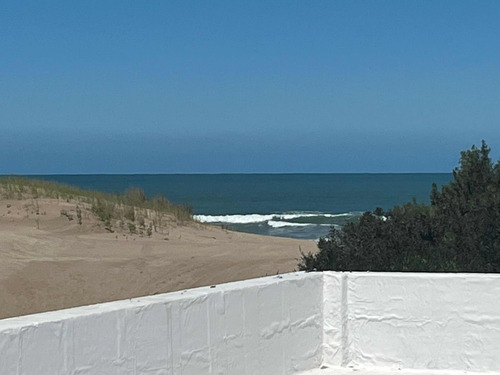 Hermosa Casa En Carilo Para 10 Personas Con Vistas Al Mar Y Salida A La Costa Dueño Directo