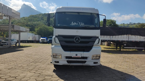 Mercedes Benz Axor 2544s, Ano 2011, Cor Branca