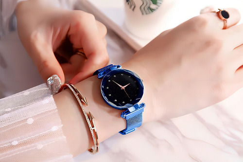 Reloj de pulsera magnético azul Strass Staruniverse