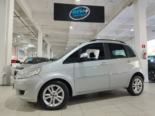 Fiat Idea 1.6 16v Essence Flex 5p