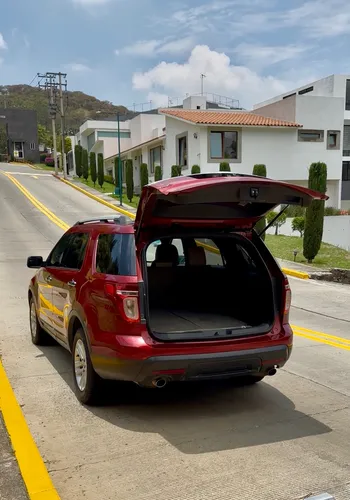 Ford Explorer 4.0 Xlt V6 3er Asiento Sync 4x2 Mt