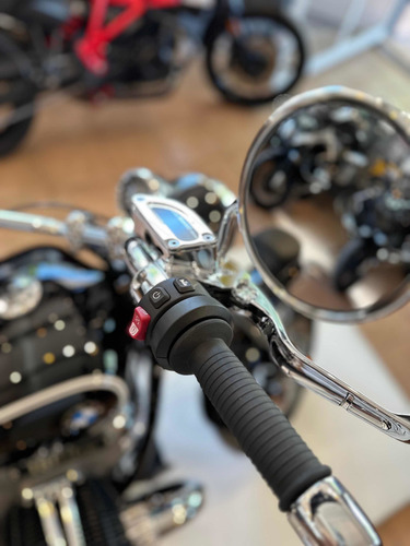 Bmw R18