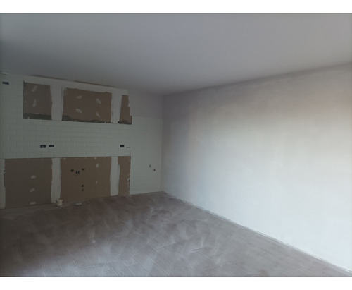 Casa En Venta 2 Dormitorios, Parrillero, Jardín Y Cochera, Lagomar