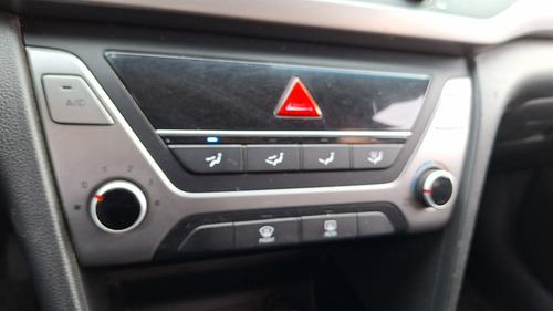 Hyundai Elantra 1.6 GLS 2AB AC ABS