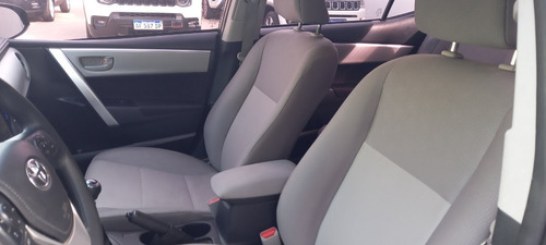 Imagen 9 de 11 de Toyota Corolla Xei Mt6