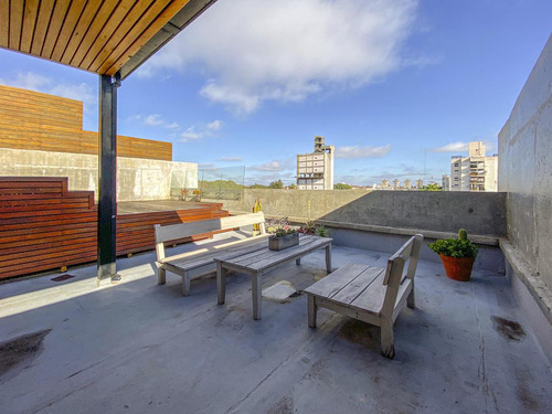 Venta Departamento Loft Divisible En Barrio Lourdes
