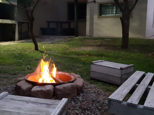 Casa En Alquiler Temporal En Cuchilla Alta Canelones. Familiar .max 5 Personas. Leer Descripción!!!