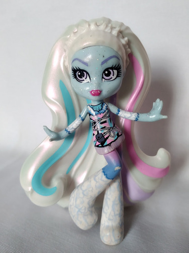 Abbey Bominable Monster High Vinil Mattel