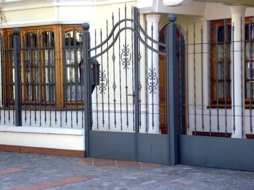 Trabajos De Electricidad, Herrería Y Pisos Flotantes