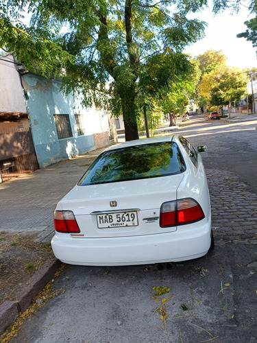 Imagen 9 de 15 de Honda Accord 1997 2.2 Ex