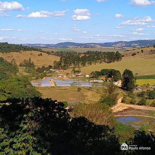 Chácara Com 3 Dormitórios À Venda, 31000 M² Por R$ 1.200.000,00 - Zona Rural - Poços De Caldas/mg - Ch0097