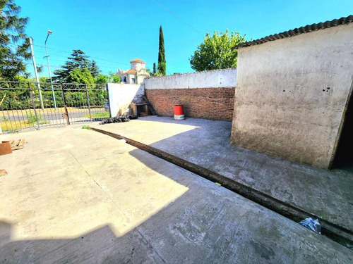 Local En Venta En Ituzaingo Sur