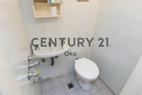 Imagen 13 de 27 de Venta Piso En Belgrano! 4 Ambientes Con Dependencia, Guardacoches Y Baulera!