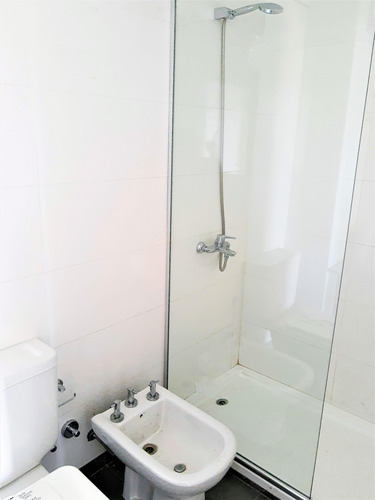 Imagen 16 de 23 de Departamento 2 Ambientes Y Medio Con Balcon