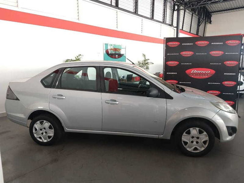 Ford - Fiesta Sedan 1.6 2014
