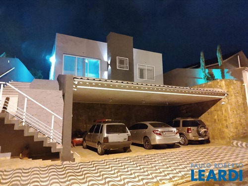 Imagem 1 de 8 de Casa Em Condomínio - Condomínio Arujá Country Club - Sp - 592065