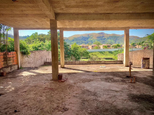Casa En Venta Obra Gris Lomas Del Country Casa En Construccion Atc-623