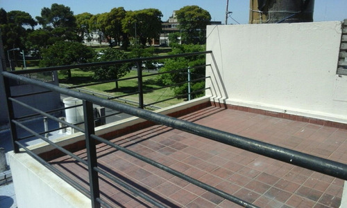 Imagen 14 de 16 de Edificio En Block 3 Pisos De 1 Y 2 Amb 3 Coc.3 Baños,cochera