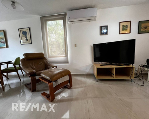 Re/max 2mil Vende Townhouse En Res. Terrazas De Guacuco, Mun. Arismendi, Isla De Margarita, Edo. Nueva Esparta