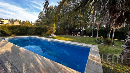 Casa En Venta En Canning