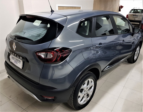 Imagen 5 de 15 de Renault Captur Zen 2.0