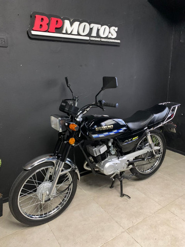 Suzuki Ax 100