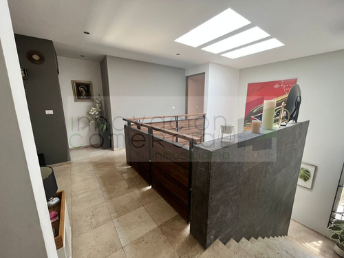 Casa En Venta Cerca De La Unam Y Uvm Juriquilla Ubicación Privilegiada,.